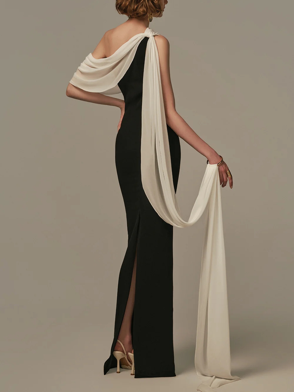 Elegant Two Tone Evening Gown  - Formal Gala Wear Women 리뷰 및 가격