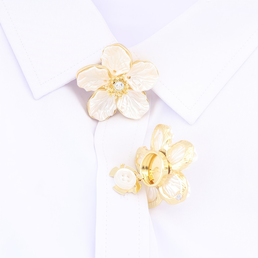 A Pair Vintage Petal Button Co - Women Formal Wear With Tie 리뷰 및 가격